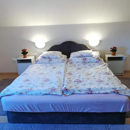 Apartment Samadare Haz Alsopahok